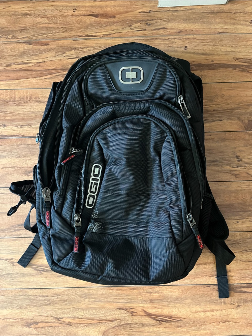 OGIO Black Men’s Multi-Compartment Backpack
